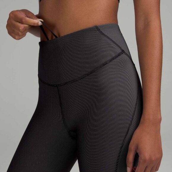 Lululemon Base Pace High-Rise Tight 25" *Two-Tone Ribbed Black / Gull 6 - Picture 1 of 6